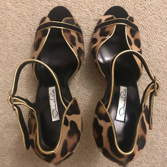 Oscar de la Renta Christina Peep Tor Heel - Picture 2 of 5